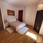 Anastasia Old 4 * Bukurešť