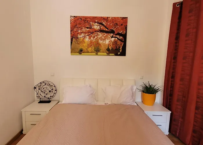 Anastasia Old 4 Bucureşti