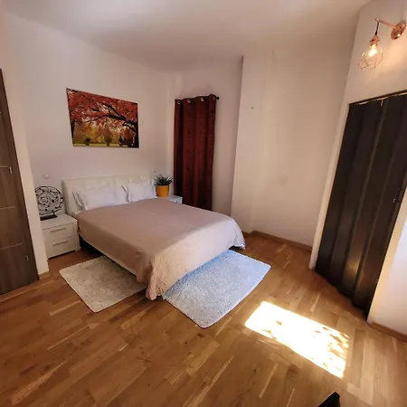 Anastasia Old 4 * Bucarest